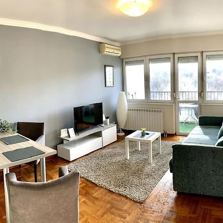 Sunkissed Apartment Белград Экстерьер фото